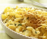 Nudel-Kartoffel-Auflauf mit Zwiebeln