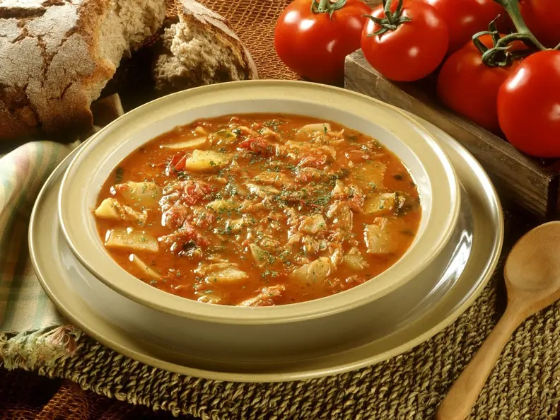 Gulasch-Kabeljau-Suppe