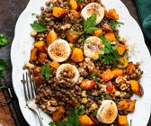 Kürbis-Linsen-Salat mit Ziegenkäse
