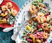 Gurkensalat mit griechischem Joghurt
