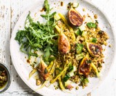 Salat mit Feigen und Walnüssen