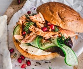 Pulled Lachs-Burger mit Meerrettich