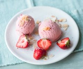 Erdbeer-Rhabarber-Eis