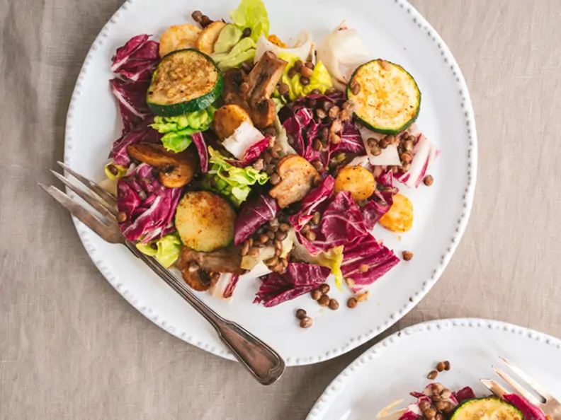 Linsensalat mit Ofengemüse und Yakult-Dressing