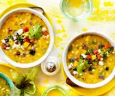 Gemüsesuppe mit weißen Bohnen