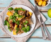 Asia-Bratreis mit Teriyaki-Gemüse