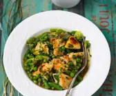 Hähnchen mit grünem Gemüse