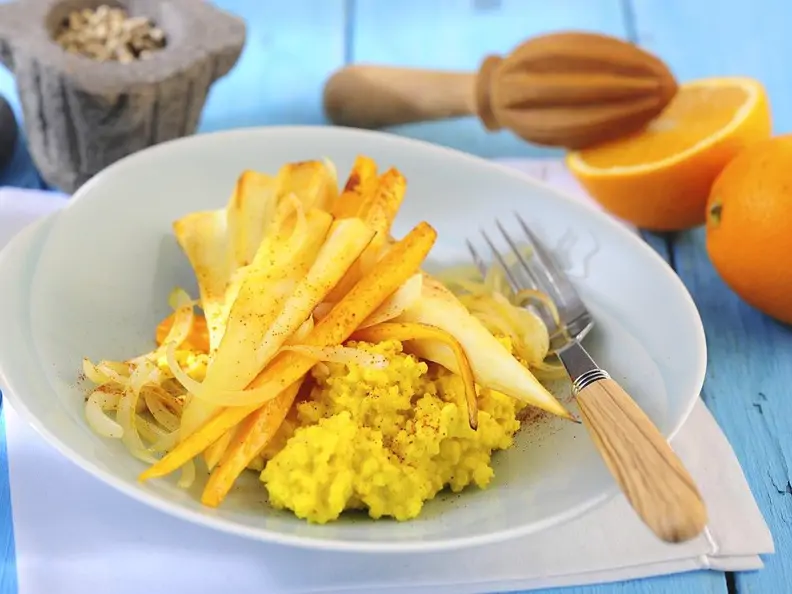 Pastinaken-Orangen-Gemüse mit Hirse
