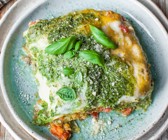 Gemüse-Lasagne gefüllt mit Spinat-Basilikum-Pesto