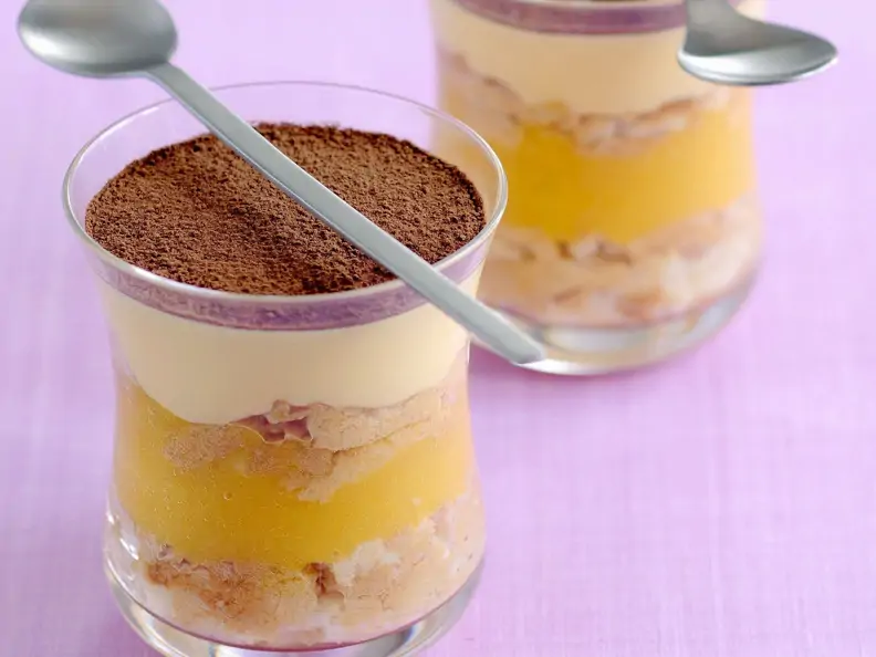 Tiramisu mit Pfirsich