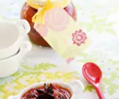 Tomatenmarmelade mit Datteln