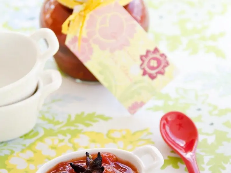 Tomatenmarmelade mit Datteln