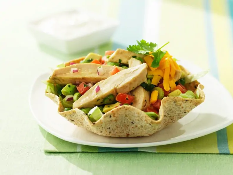 Hähnchen-Gemüsesalat