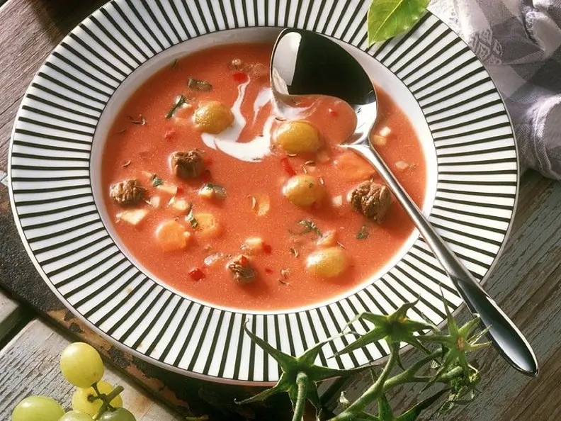 Fruchtige Wildgulaschsuppe