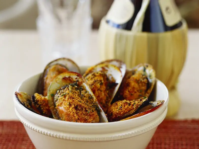 Muscheln mit Mandel-Paprika-Kruste Überbacken
