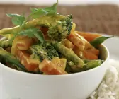 Gemüse in Currysoße