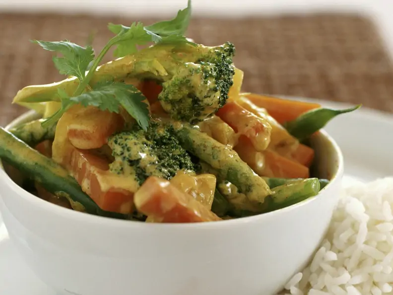 Gemüse in Currysoße
