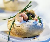 Champignons mit Krabbenfüllung