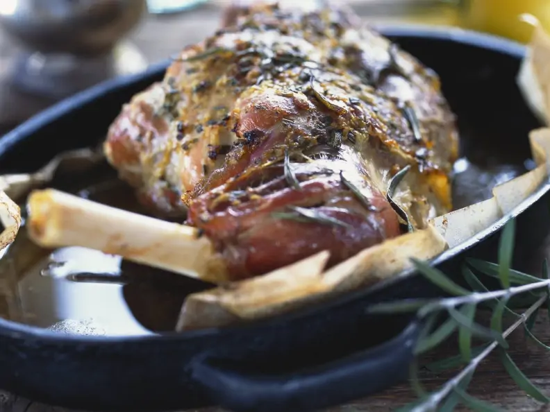 Lammbraten auf toskanische Art