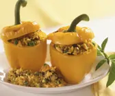 Paprika mit Reis gefüllt