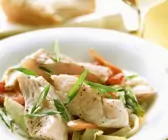 Gemüsepfanne mit Fischfilet
