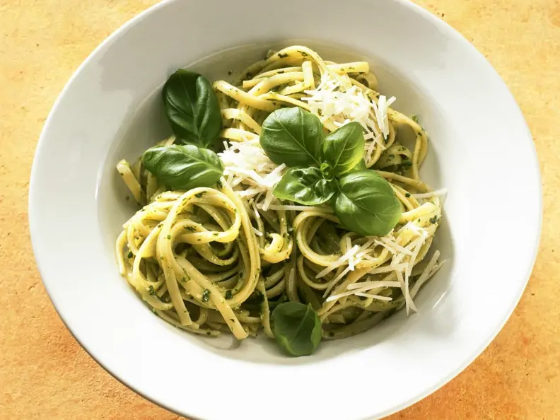 Linguine mit Pesto verde