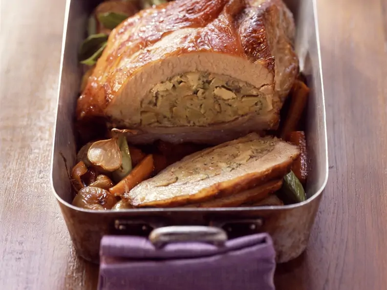 Kalbsbrustbraten mit Champignon-Kartoffel-Füllung