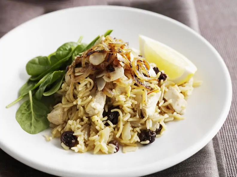 Hähnchen-Pilaw mit Sultaninen