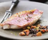 Rotbarbenfilets mit Wildreis