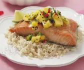 Lachs mit scharfer Mango-Salsa