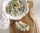 Spargel-Walnuss-Creme