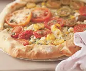 Vegetarische Pizza mit Pistou