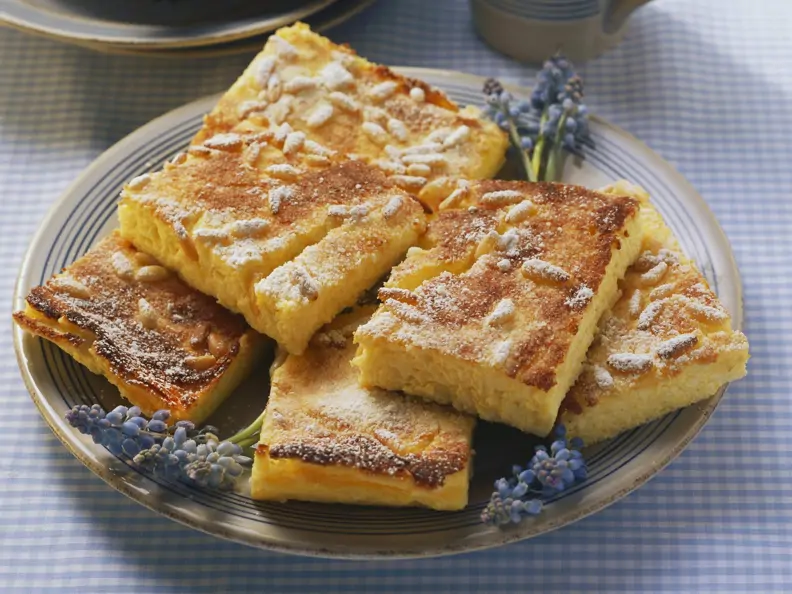 Käsekuchen mit Maisgrieß und Orangenaroma