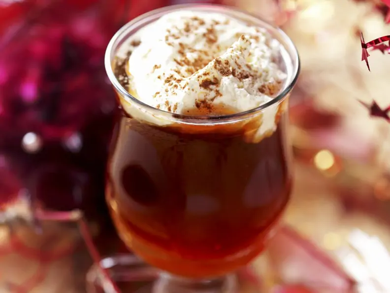 Winterpunsch mit Sahne