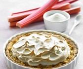 Rhabarberkuchen mit Baiser