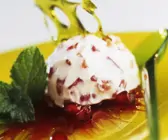 Mascarponemousse mit Granatapfel