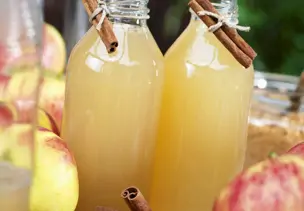 Naturtrüber Apfelsaft