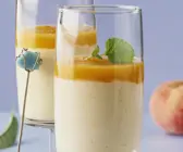 Vanillejoghurt mit Pfirsichmus