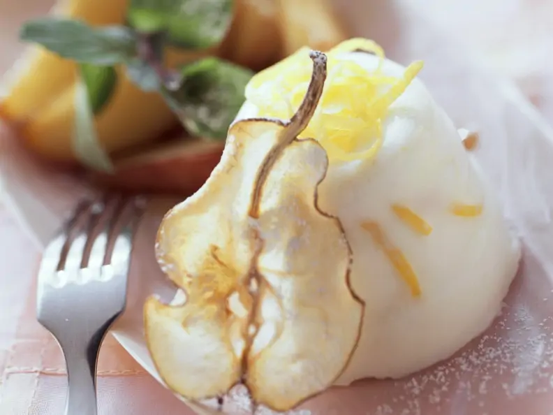 Buttermilchgelee mit Birne