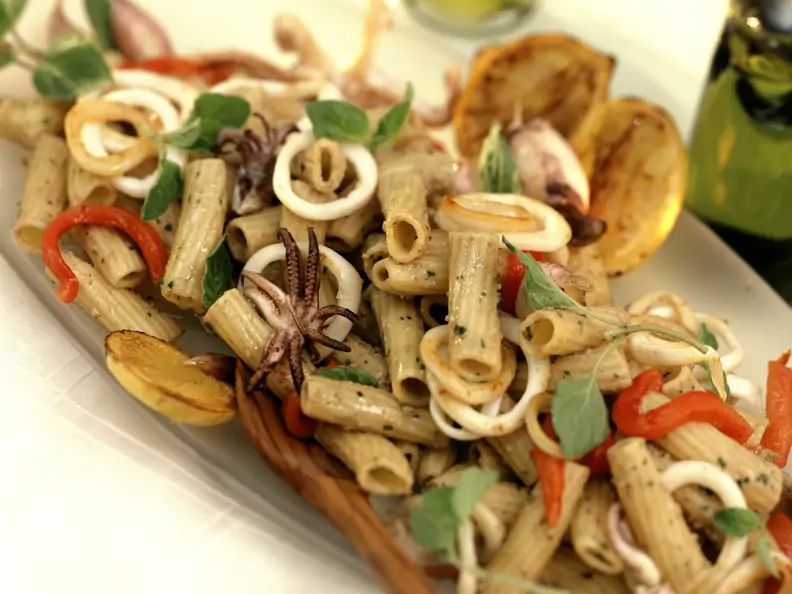 Pasta mit Tintenfisch