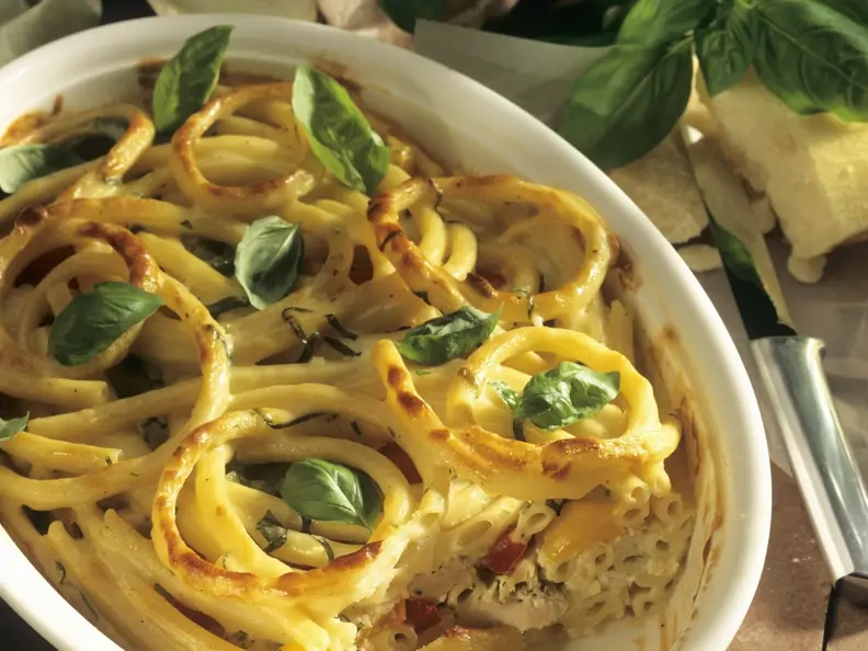Makkaroniauflauf mit Paprika