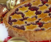 Linzertorte mit Sternen