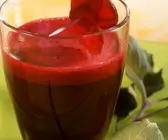 Roter Powerdrink (Sellerie, Rote Bete)