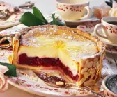 Käse-Kirsch-Torte