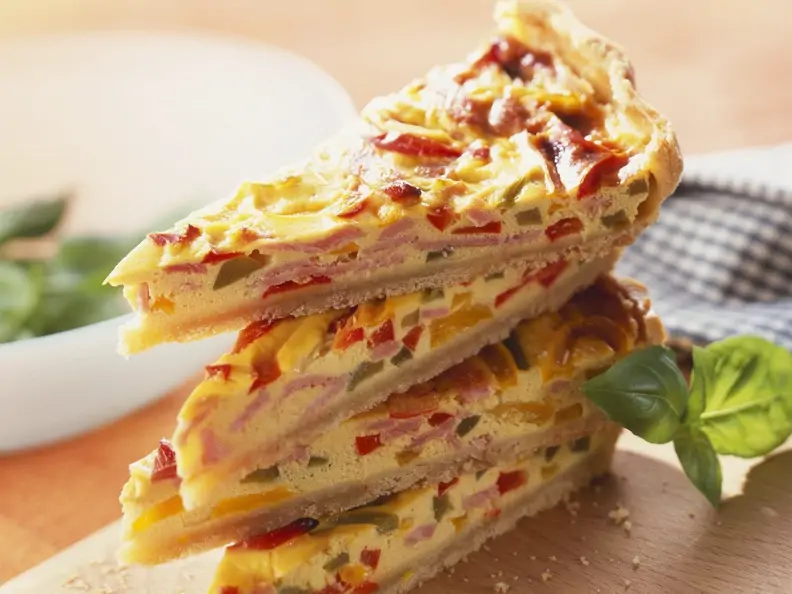 Quiche mit Paprika und Schinken