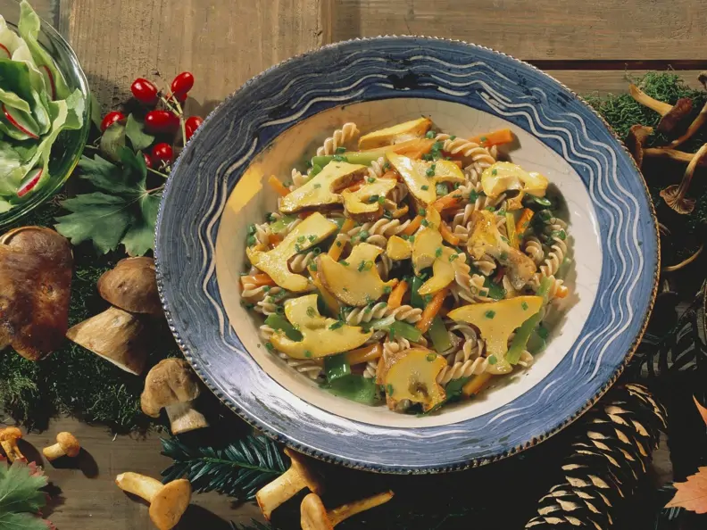 Herbstlicher Nudelsalat