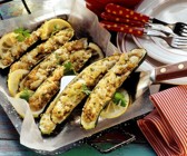 Zucchini mit Bulgur-Feta-Füllung