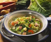 Wirsingtopf mit Kassler, Kartoffeln und Karotten