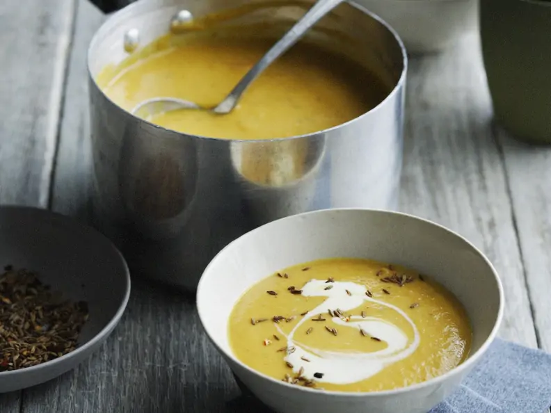 Möhren-Linsen-Suppe