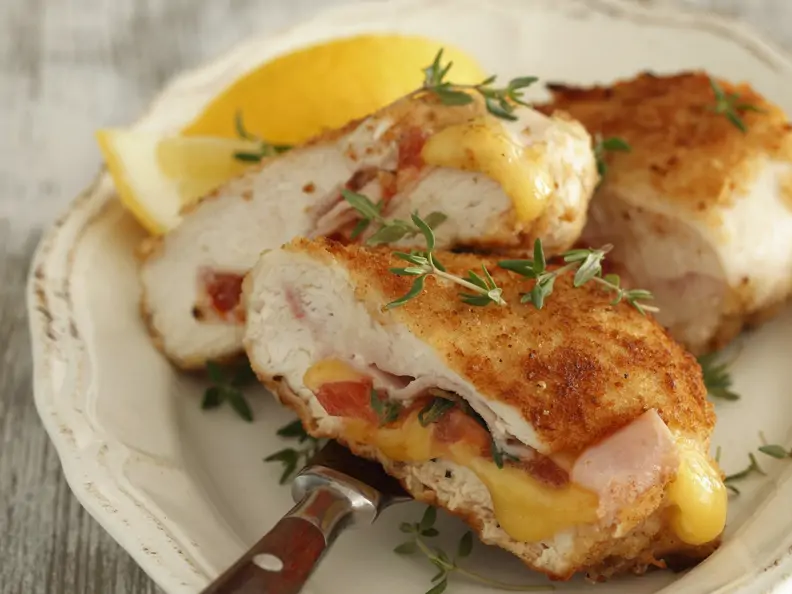 Hähnchenschnitzel mit Schinken und Käse